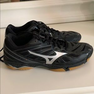 Mizuno Vollyball Shoes